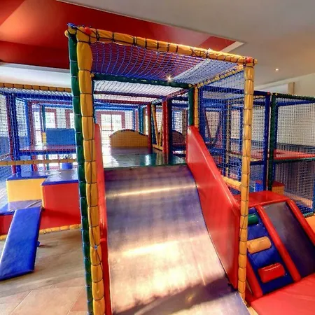 Chalet Damon